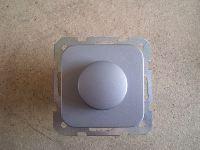 Dimmer gloei/hallogeen 60-500W zilver (Meer electro)